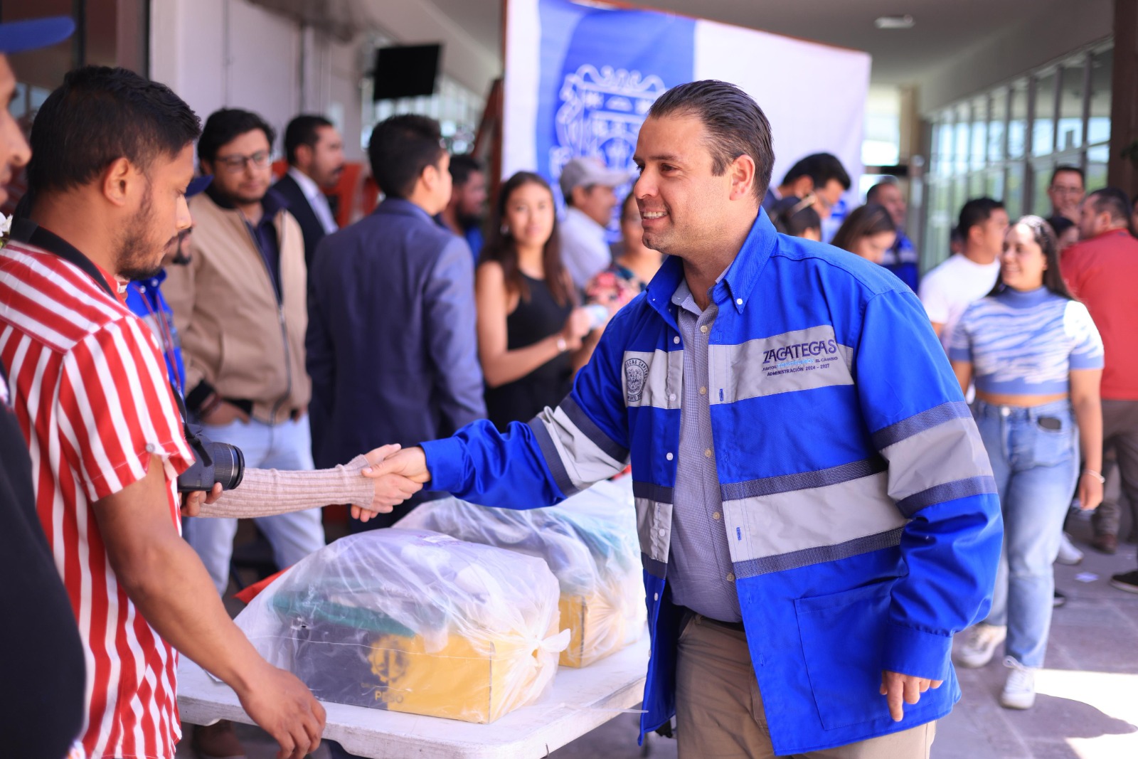 RECONOCE ALCALDE MIGUEL VARELA LA ENTREGA Y VOCACIÓN DEL PERSONAL OPERATIVO CON ACCIONES QUE DIGNIFICAN SU LABOR