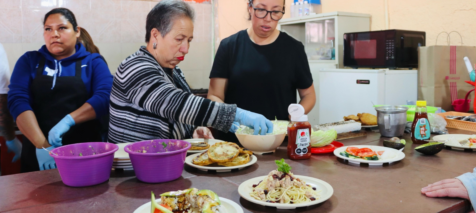 LLEVA DIF CAPITAL ORIENTACIÓN NUTRICIONAL A COMUNIDADES DE ZACATECAS