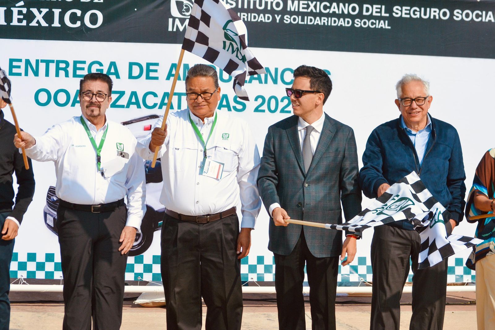 Refrenda Gobierno de Zacatecas compromiso con la universalización de la salud