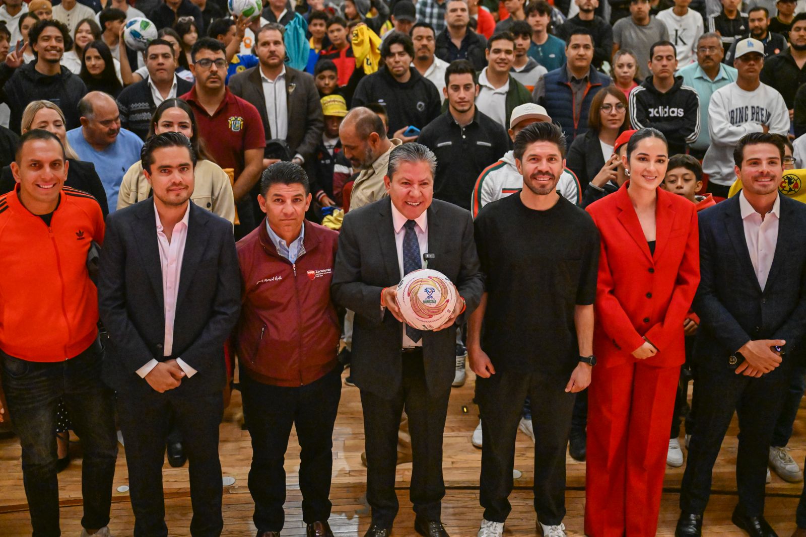 Inspiran Gobernador David Monreal y Oribe Peralta a la juventud con el Torneo de la Paz y el Bienestar en Zacatecas