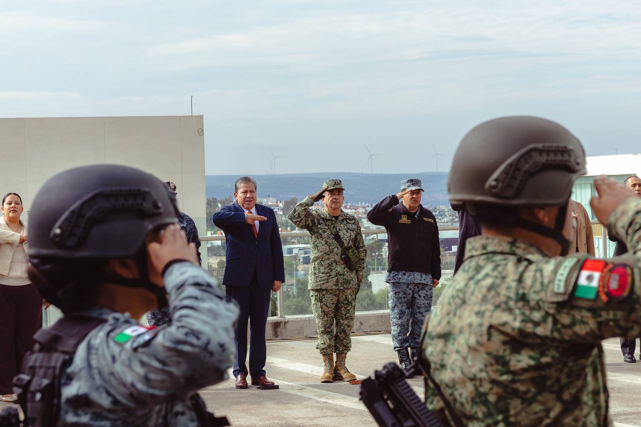 Reconoce Gobernador David Monreal compromiso de la clase trabajadora y anuncia estímulos por desempeño