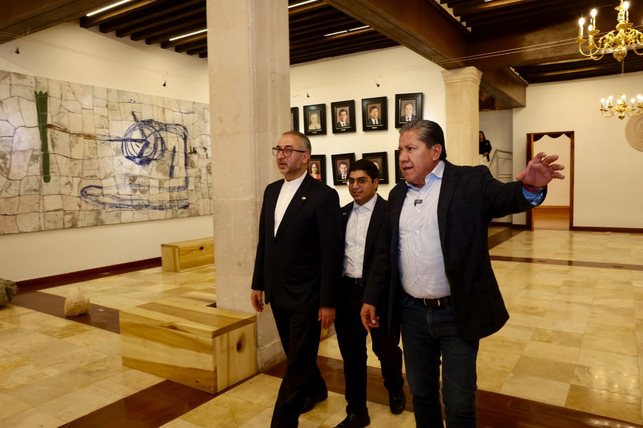 Recibe Gobernador David Monreal Ávila a Embajador de Irán en México; Zacatecas, primer estado que visita en el país&nbsp;