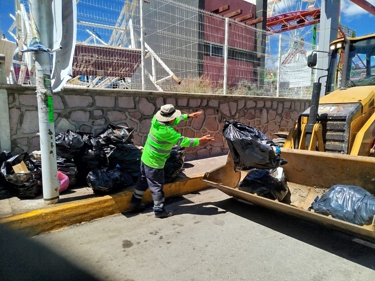 Recolecta Gobierno de Zacatecas residuos sólidos en diferentes puntos de la zona conurbada