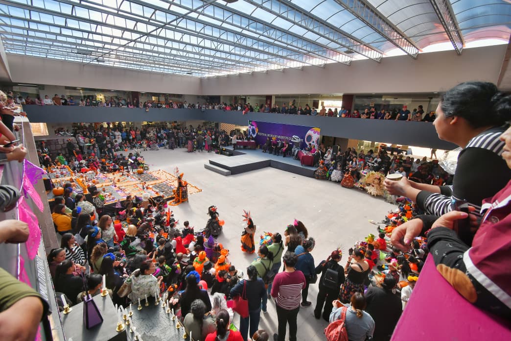 Listos panteones de Guadalupe para honrar a los fieles difuntos