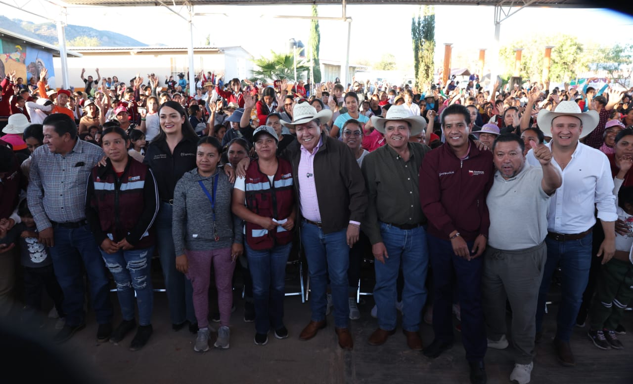 Invita Gobernador David Monreal a los 58 Municipios a integrarse al programa Corazón Contento
