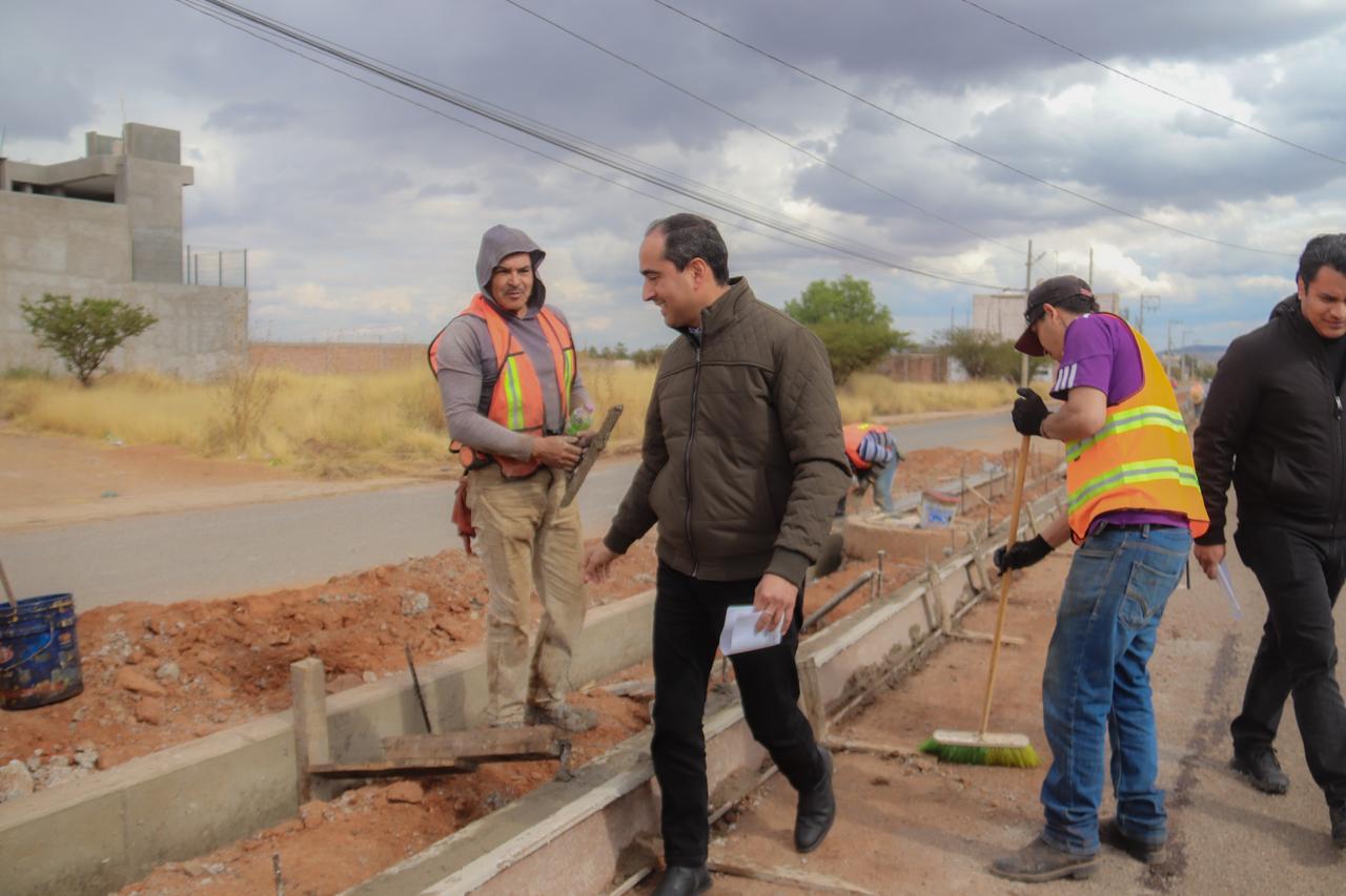 Construye Gobierno de Pepe Saldívar camellón central del “Camino Rosa” de la UNEME-DEDICAM de Guadalupe