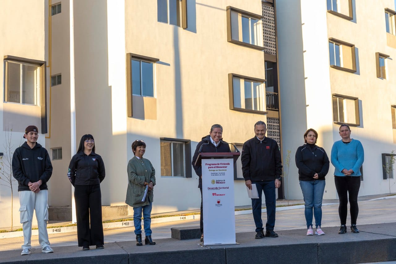 «Se hace verdadera justicia social” con entrega de Viviendas para el Bienestar en Zacatecas, refrenda Gobernador David MonrealSe hace verdadera justicia social” con entrega de Viviendas para el Bienestar en Zacatecas, refrenda Gobernador David Monreal