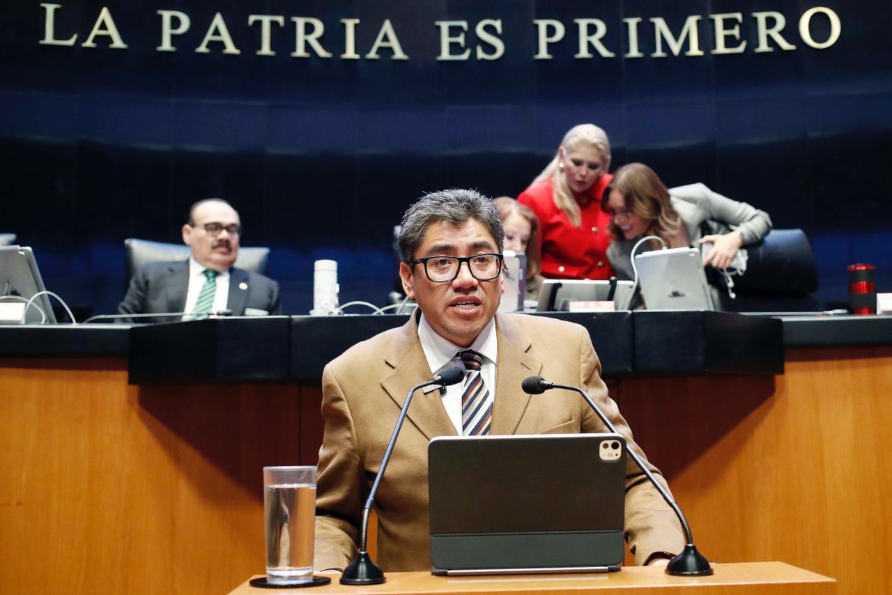 SAÚL MONREAL PROPONE REFORMA  PARA VIGILAR EN TIEMPO REAL  LAS CONTRATACIONES PÚBLICAS