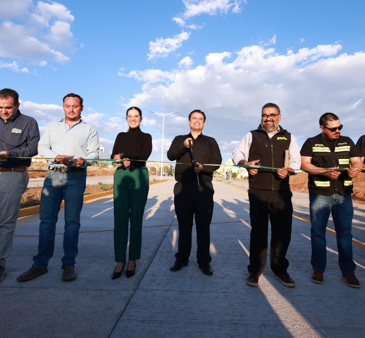 Entrega Gobierno Municipal y Grupo Santa Rita nuevo acceso vial en Colinas del Padre II Sección
