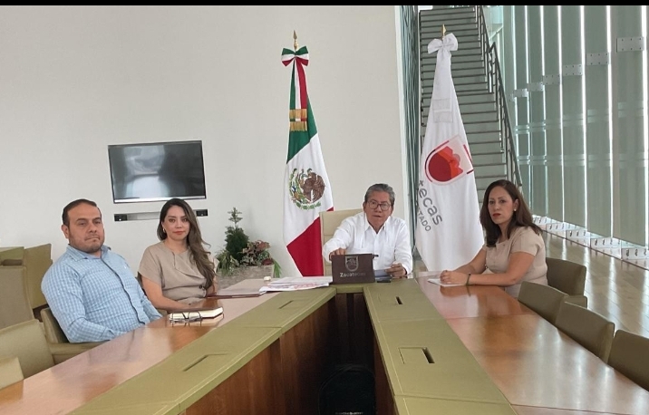 En apoyo a miles de familias, Gobernador David Monreal Ávila lanza el programa “Si Debes Años, Ponte a Mano”