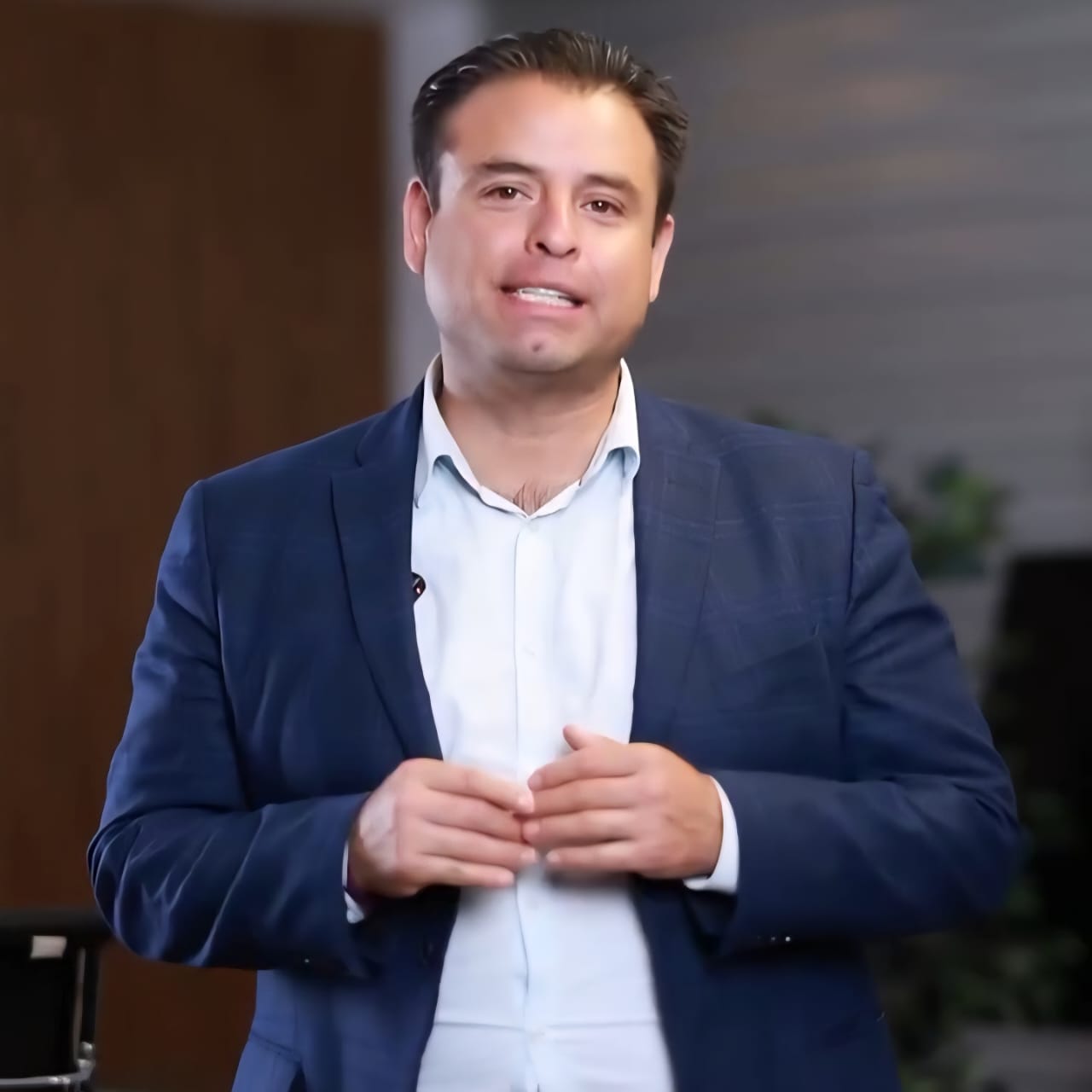 Miguel Varela apoyará a jóvenes que representarán a Zacatecas en Singapur