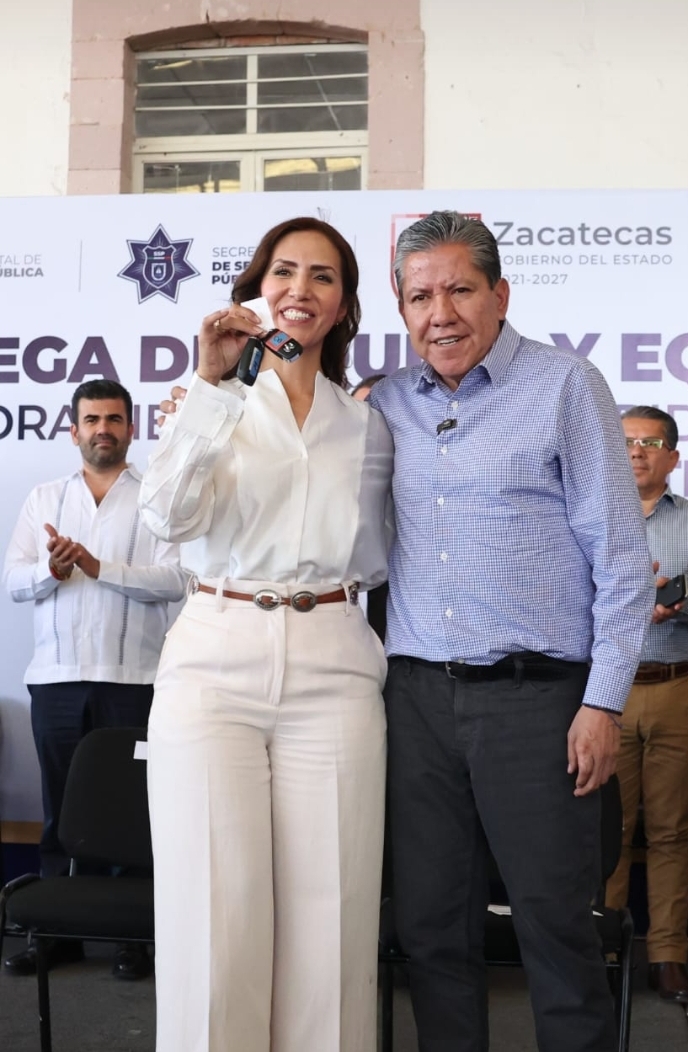 Refuerza Gobernador David Monreal equipamiento de seguridad y pone en marcha primer Centro de Monitoreo Vecinal en Juan Aldama