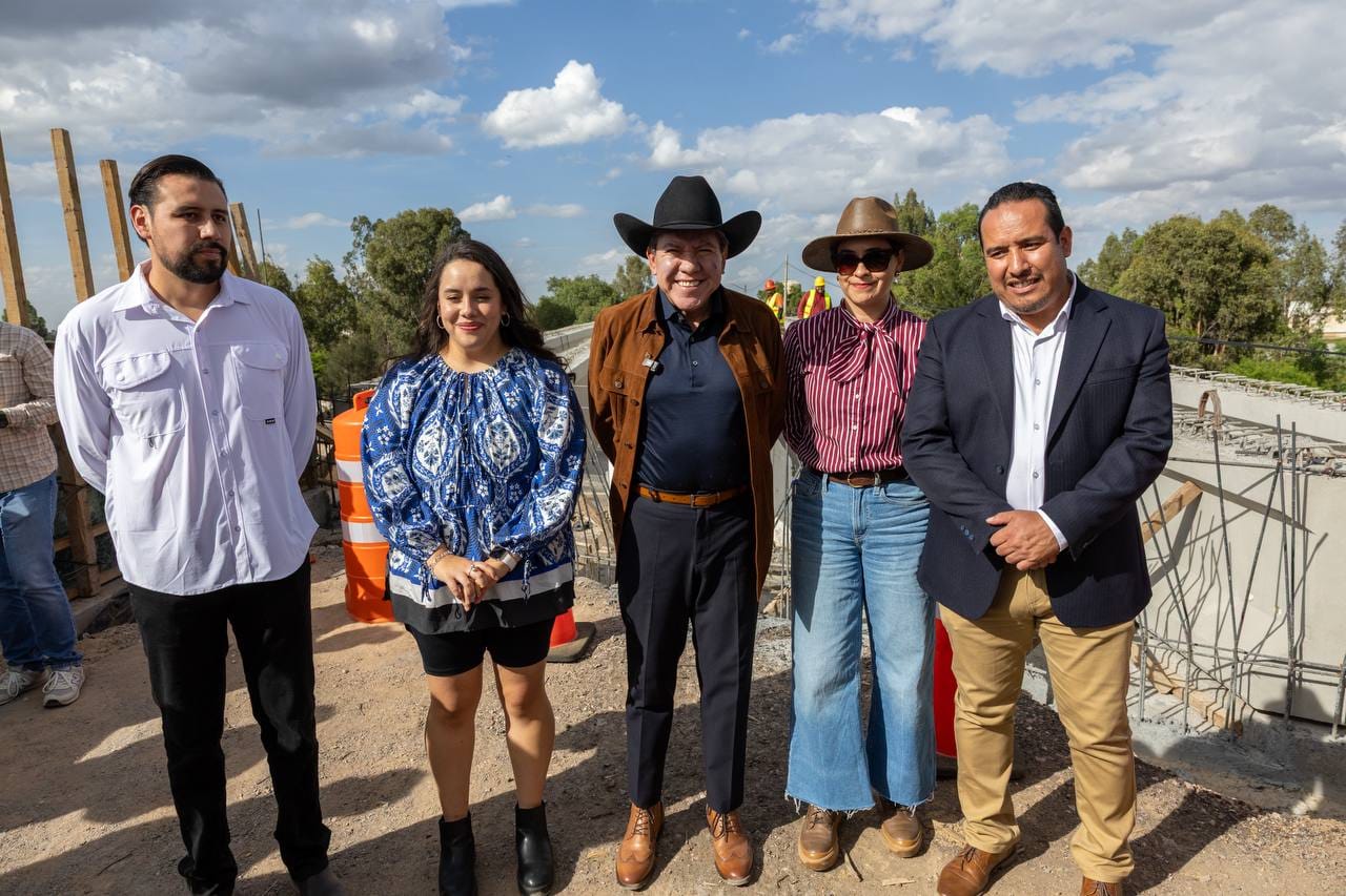 Anuncia Gobernador David Monreal Ávila construcción de puente vehicular en el acceso a Calera