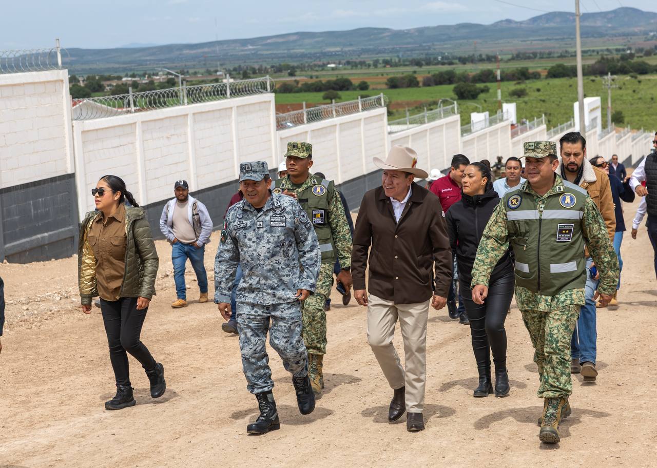 Supervisa Gobernador David Monreal instalaciones de la Coordinación Estatal de la Guardia Nacional