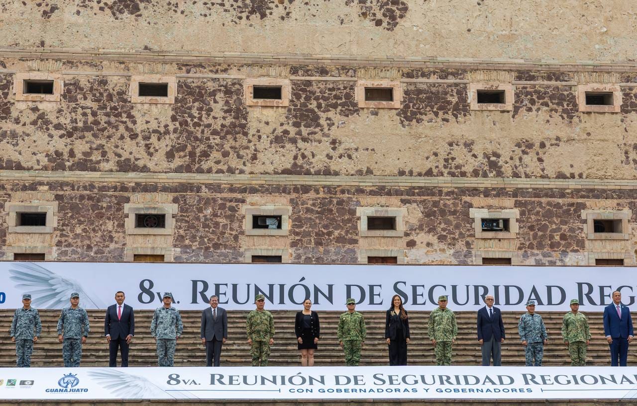 En Reunión de Seguridad Regional, acuerdan gobernadores reforzar operativos en zonas limítrofes de siete estados