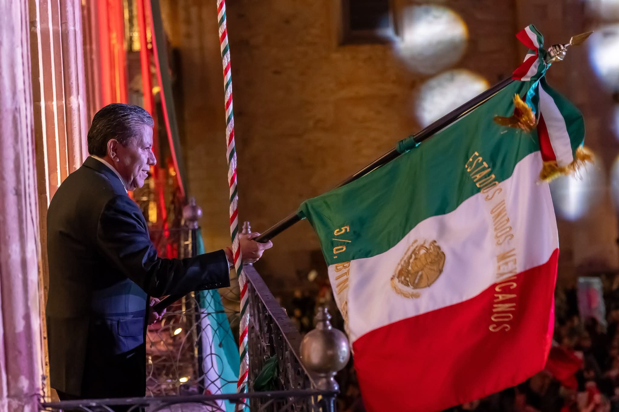 Encabeza Gobernador David Monreal ceremonia del 216 aniversario del inicio de la Independencia