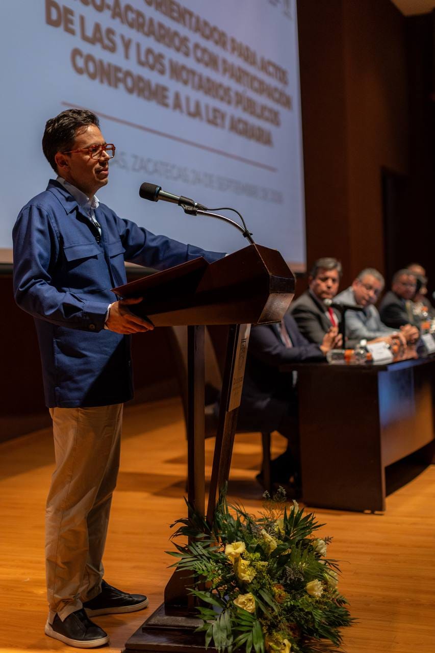 Impulsa Gobernador David Monreal certeza jurídica sobre la tierra para romper el primer eslabón de desigualdad